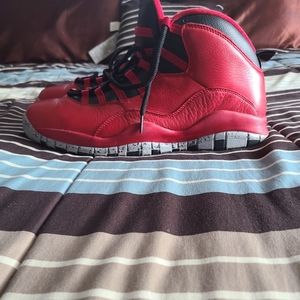 Jordan 10's